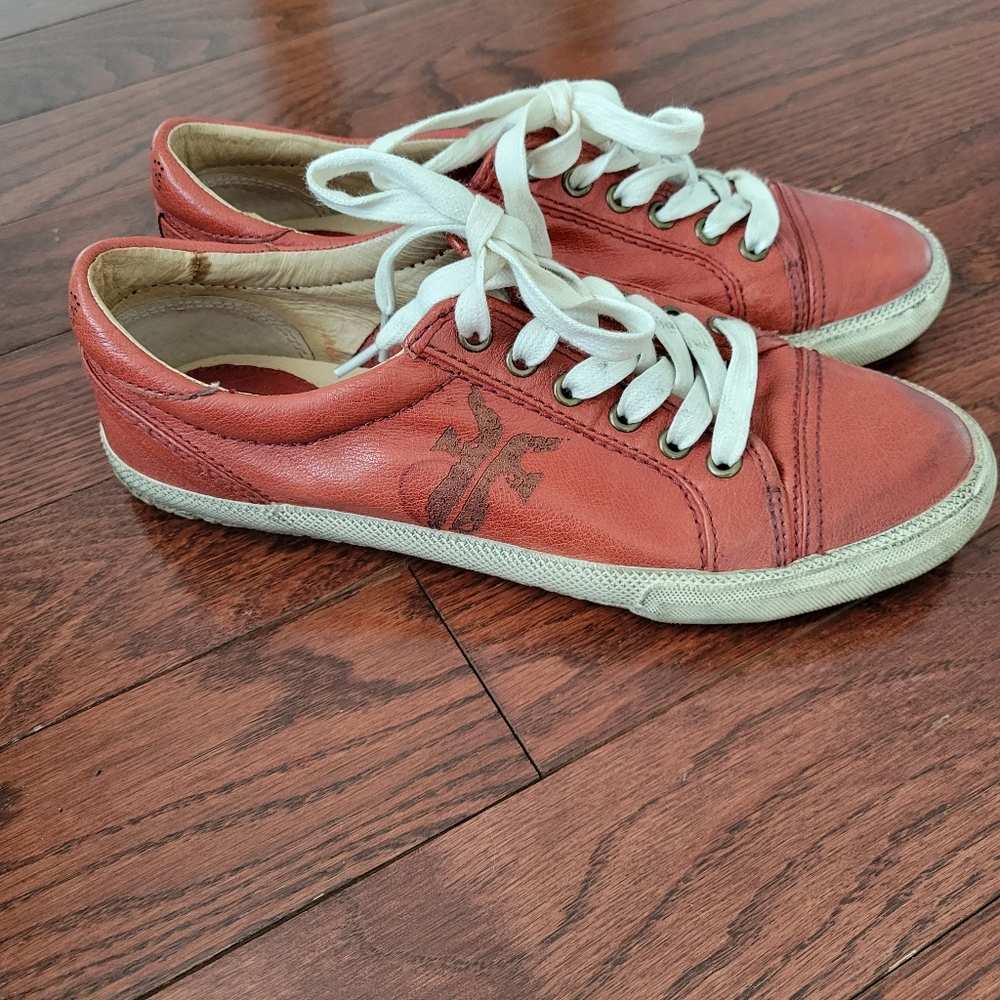 FRYE Kira low top leather sneakers worn look